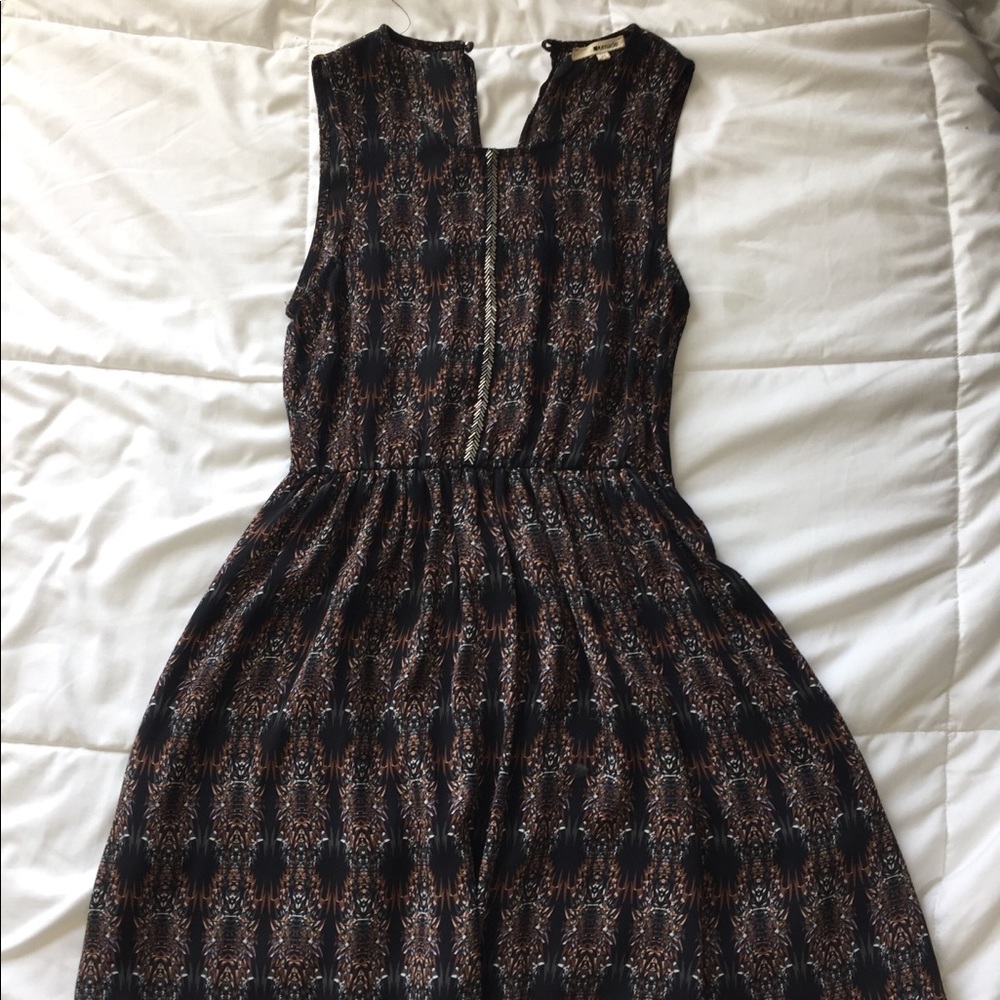 SILKY PREPPY DRESS